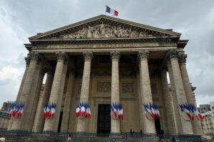 Photographie de la façade de l'Assemblée Nationale